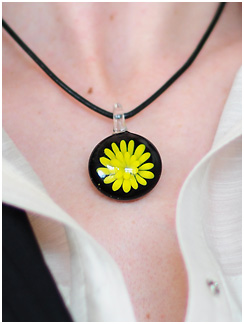 spring-necklace-1.jpg
